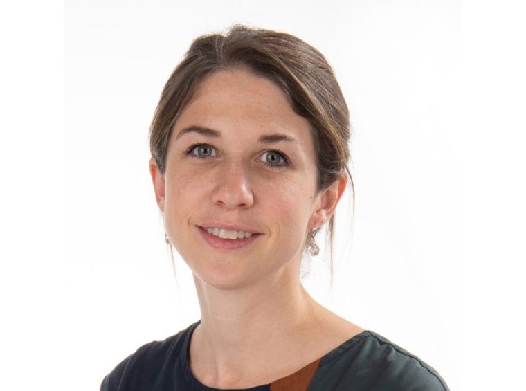 Dr. Caroline Lamarche