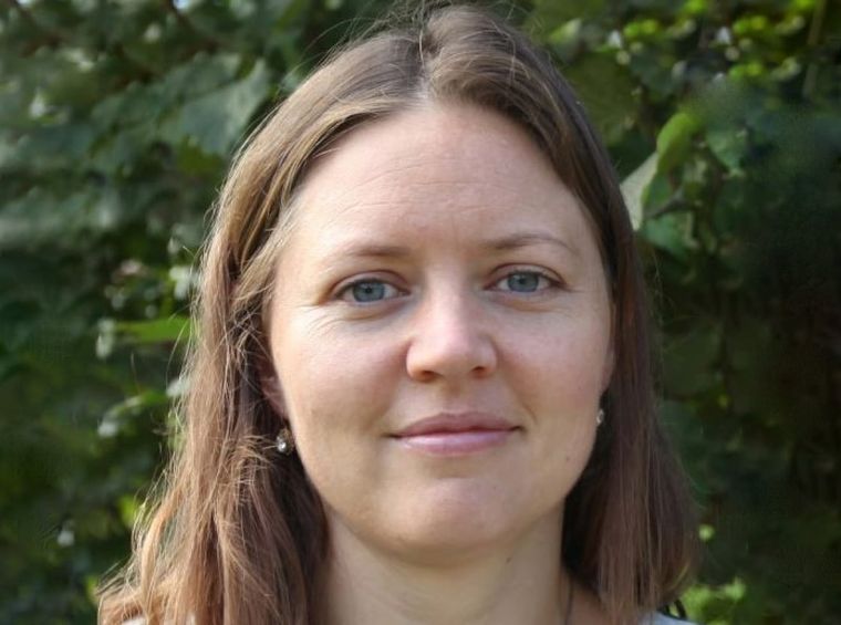 Dr. Magdalena Riedl Khursigara