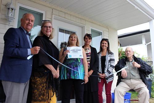 Ribbon butting event