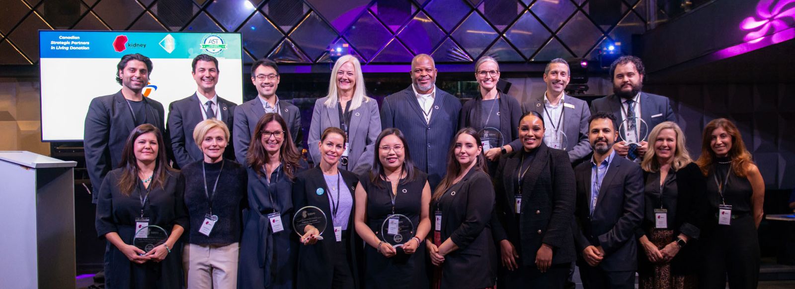 A group picture of the Living Donor Circle of Excellence