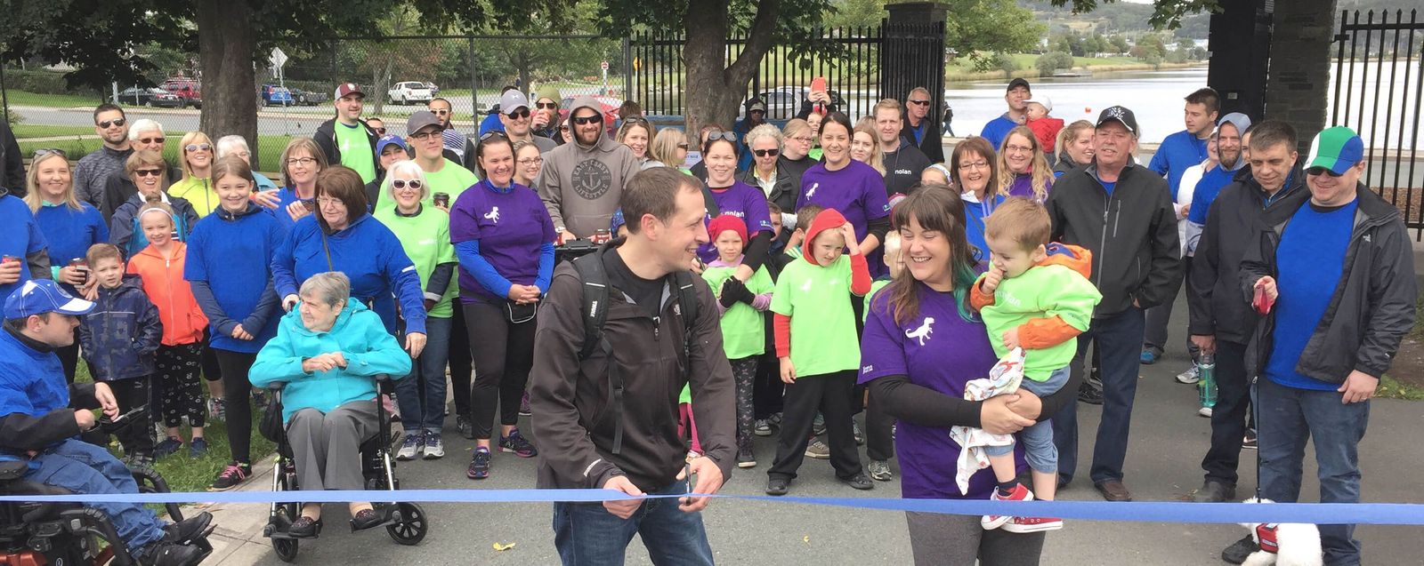 Une photo de groupe des collecteurs de fonds